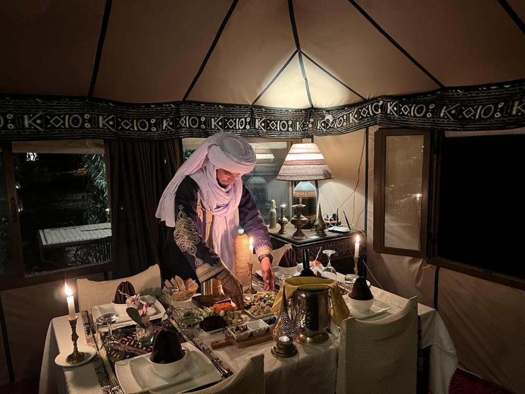 Merzouga luxury sahara camp Exterior foto