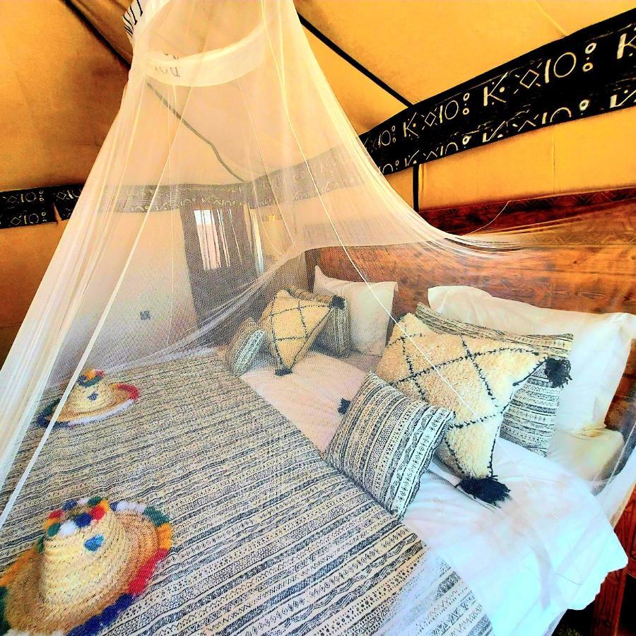 Merzouga luxury sahara camp Exterior foto