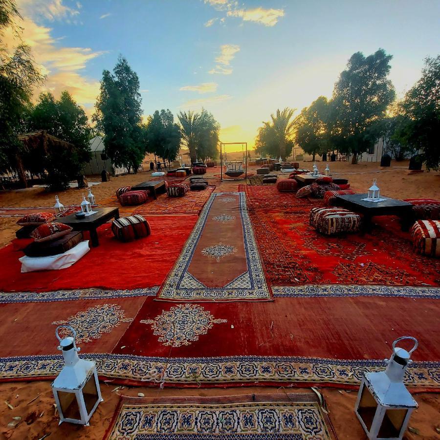 Merzouga luxury sahara camp Exterior foto