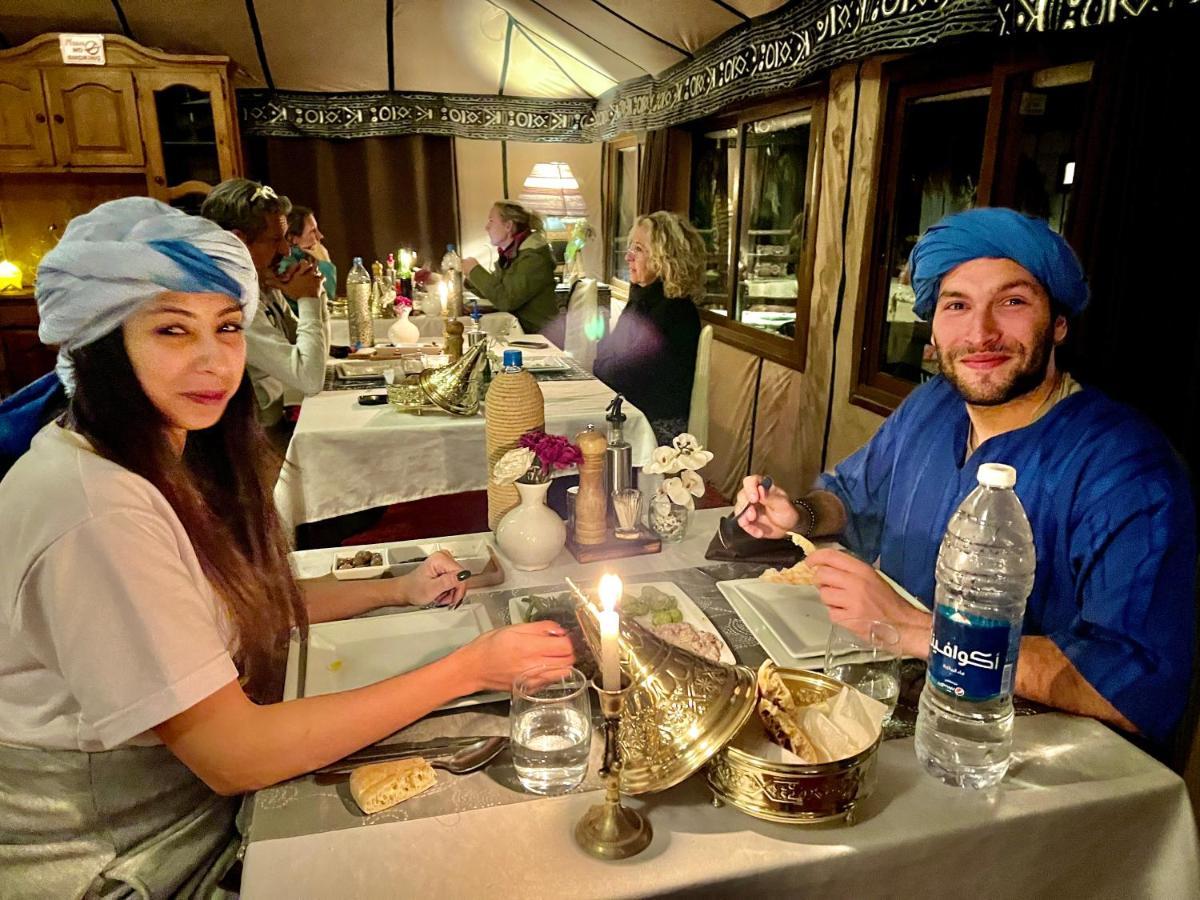 Merzouga luxury sahara camp Exterior foto